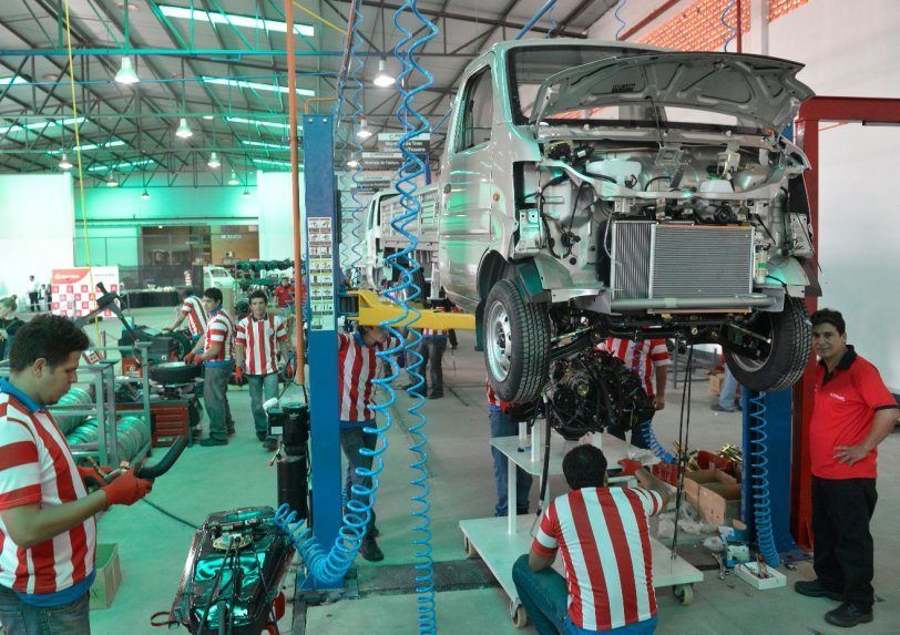 Paraguay busca cerrar un acuerdo automotor con Brasil